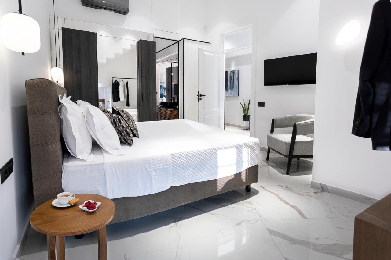 Maison 36 In The Center Of Psyri