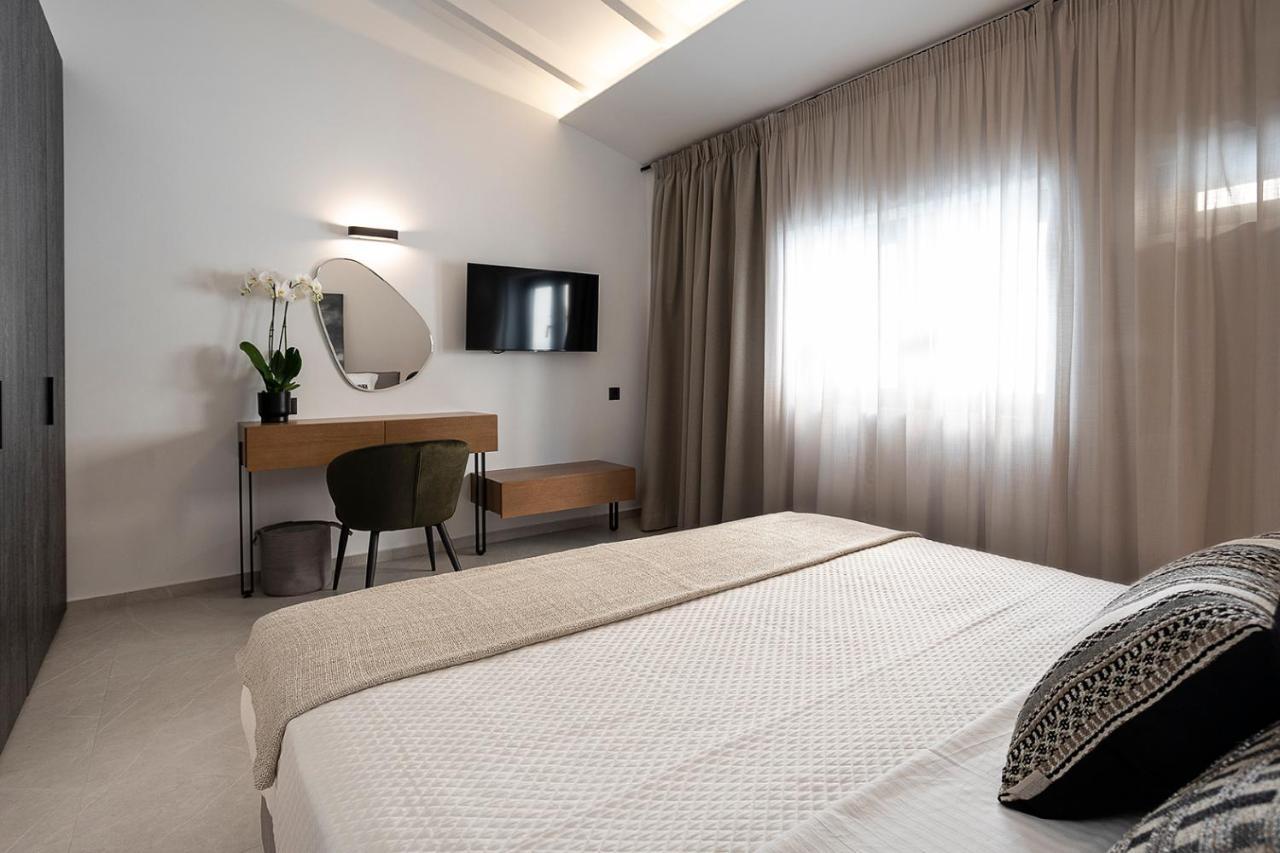 Villa Maison 36 In The Center Of Psyri Athens
